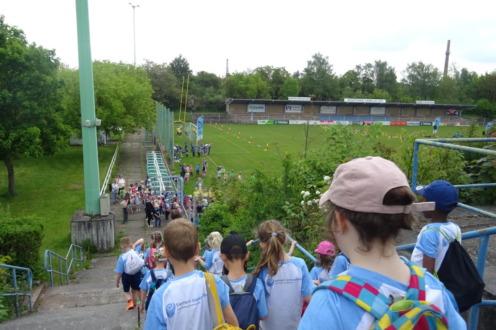 Kinder der Kita Alleskönner nehmen am Kängurusportfest in Markkleebergteil
