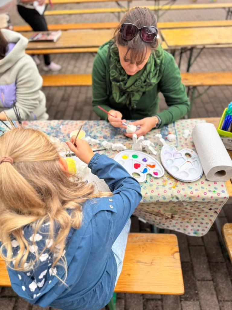 Buntes Stadtteilfest  in Gaschwitz:  Die Alleskönner&nbsp;mittendrin